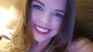 Треньорка на мажоретки прави маратонски секс с ученици и те загубиха памет