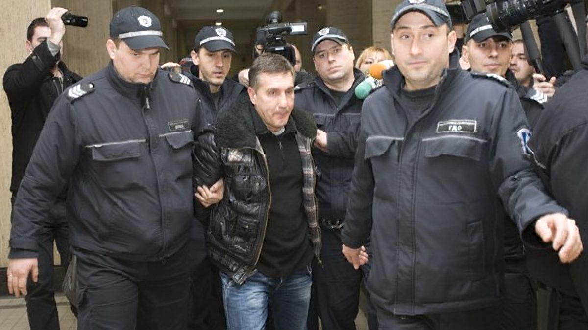 Ъндърграундът се прегрупира! Маститият бос Шашкуна стана партия на Клена в аферите на остров Бали! СНИМКИ