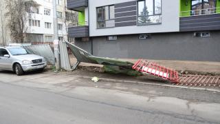 Ураганът в София направи голяма беля на Терминал 2