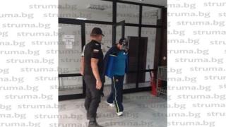 Гурвата влиза в затвора за продаване на дрога