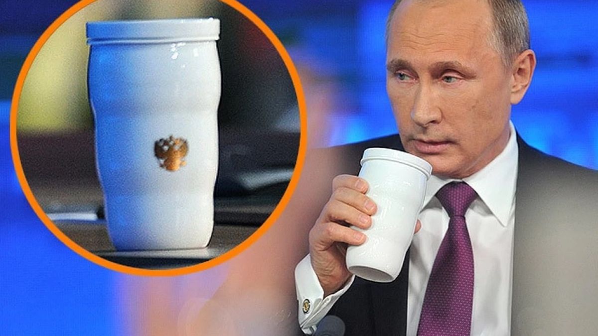 Тайната падна: Путин разкри какво има в мистериозната му чаша термос ВИДЕО
