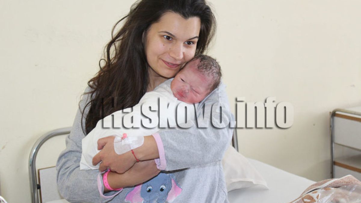 Огромно щастие сполетя две млади дами в Хасково навръх Коледа 