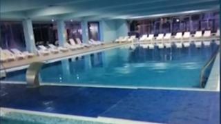 Туристи във Велинград изреваха от почивката си, защото... ВИДЕО