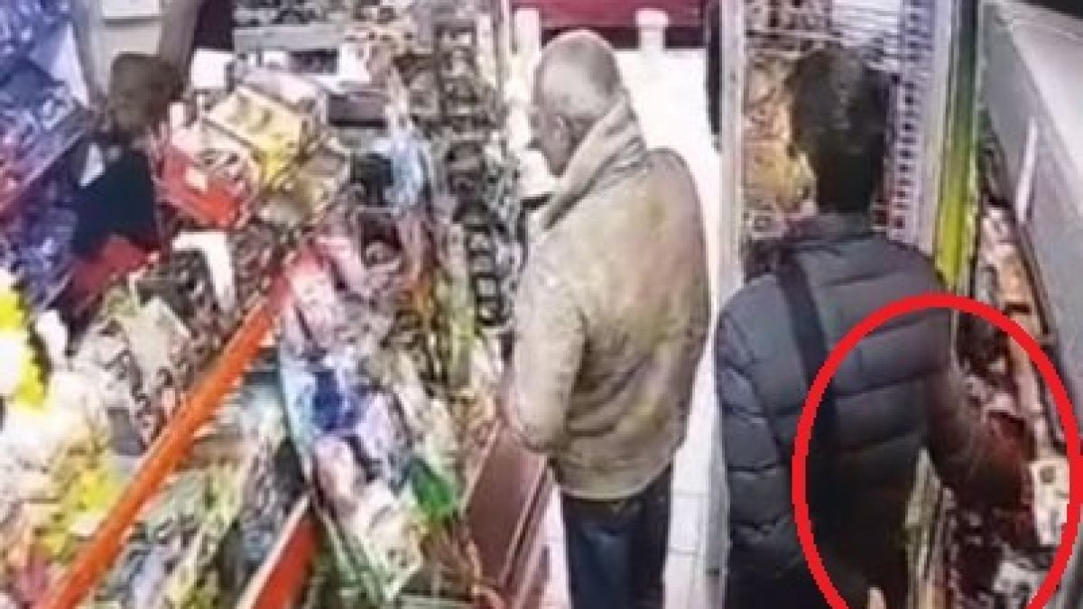 Наглостта на тези серийни апаши от Бургас вбеси мрежата ВИДЕО 