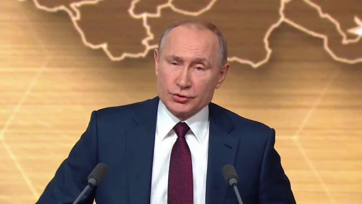 Путин обвини Полша в сътрудничество с Хитлер, Варшава реагира остро