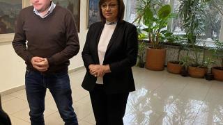 Нинова на спешна среща с Гешев заради кризата в Перник