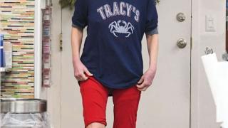 Папараци сгащиха Шарън Стоун в потресаващ вид СНИМКИ