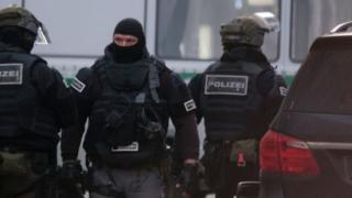 Изненадваща развръзка на стрелбата, паникьосала Берлин СНИМКИ