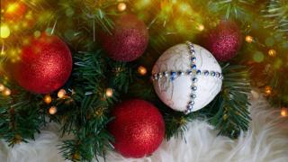 Учените предупредиха за опасностите от светещите LED гирлянди 