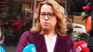 Редовите социалисти показаха „червен картон“ на Златева, Дъбов и Найденов