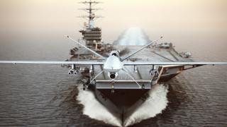 Близо 100 моряци заразени с К-19 на борда на кралски самолетоносач