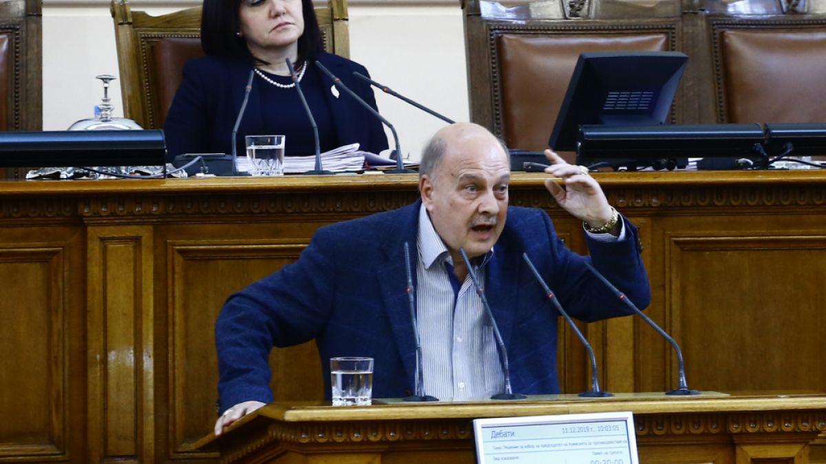Георги Марков мрачно: Ще имаме раболепно правителство, командвано от американското посолство