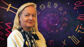 Алена със страхотен хороскоп за днешния вторник
