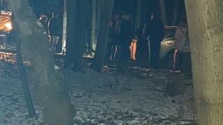 Дивотия в новогодишната вечер с тузарски джип в столичния „Лозенец“ СНИМКИ