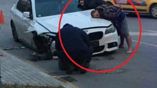 В тази СНИМКА е събрано цялото безумие по пътищата в България
