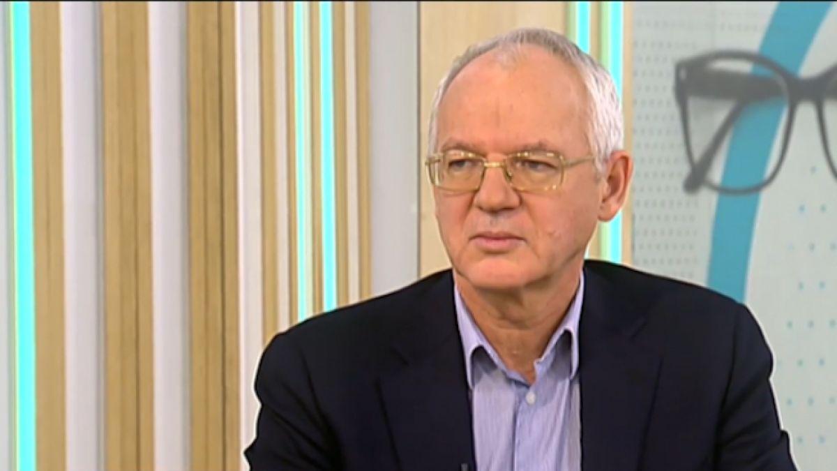 Васил Велев: Минималната заплата трябва да се договаря между работодатели и синдикати ВИДЕО