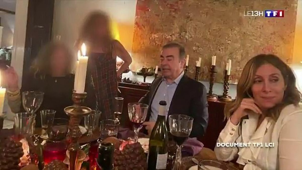 Издирваният от Интерпол Карлос Гон хванат да купонясва с жена си СНИМКА