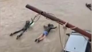 Ето така някои се забавляват от наводненията в Израел ВИДЕО