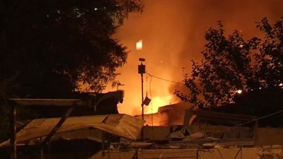 Обстреляха с мощни снаряди посолството на САЩ в Багдад ВИДЕО