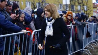 Фандъкова: Благодаря на всички момчета, които спазиха традицията 