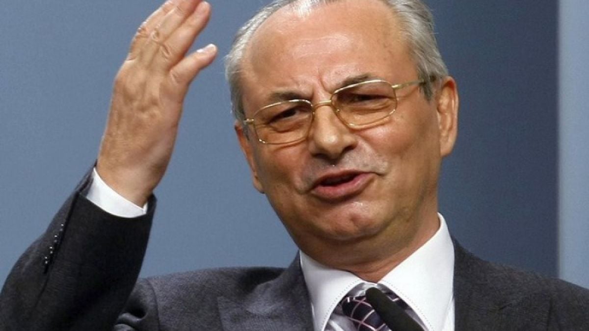 Почетният председател на ДПС Ахмед Доган с паметно обръщение за 30-годишнината на партията