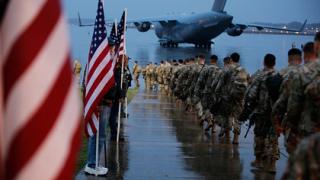 CNN: Войските на САЩ в Близкия изток вече са в режим повишена бойна готовност в очакване на атака