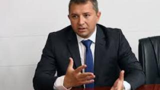 Работодателите искат повече часове извънреден труд и по-дълъг работен ден