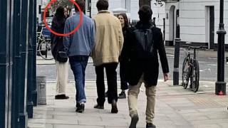 Малия Обама с поредна вакханалия, купонясва като подивяла в Лондон ВИДЕО