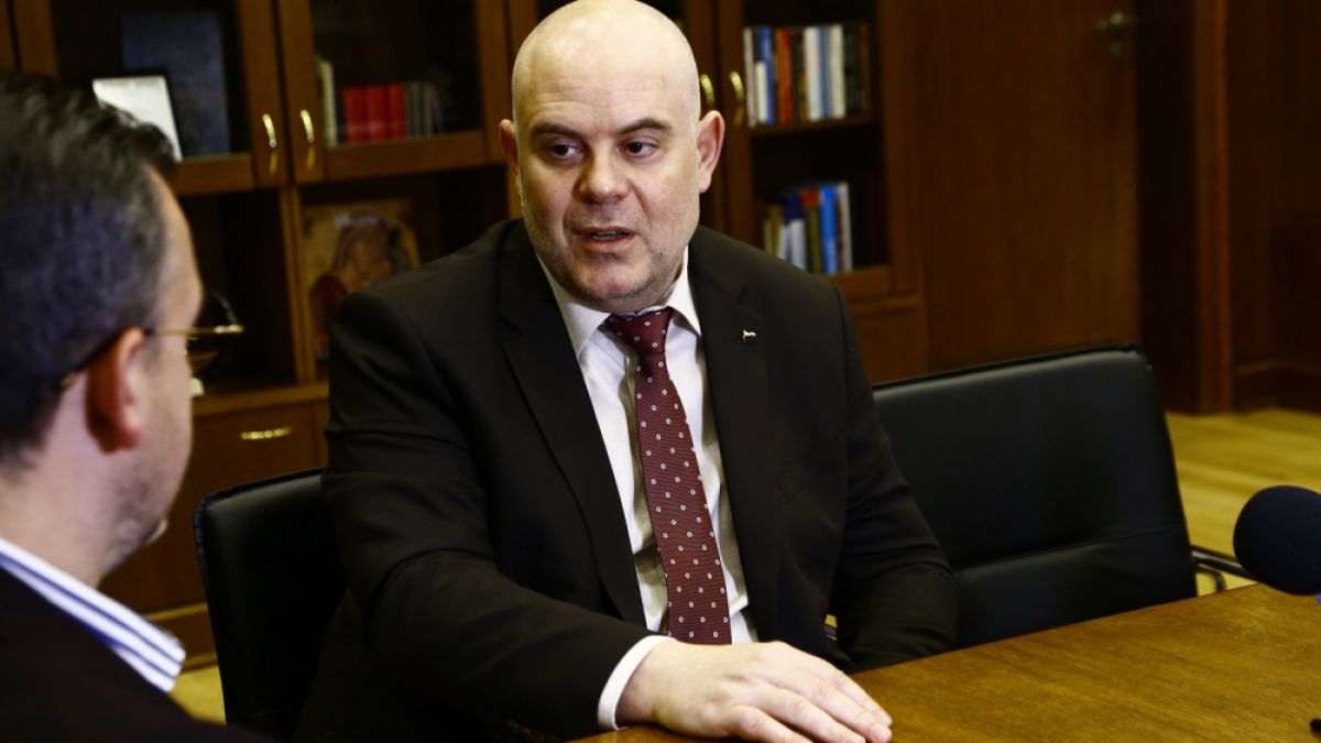 Гешев с ексклузивен коментар пред БЛИЦ за атаката на Бойко Рашков!