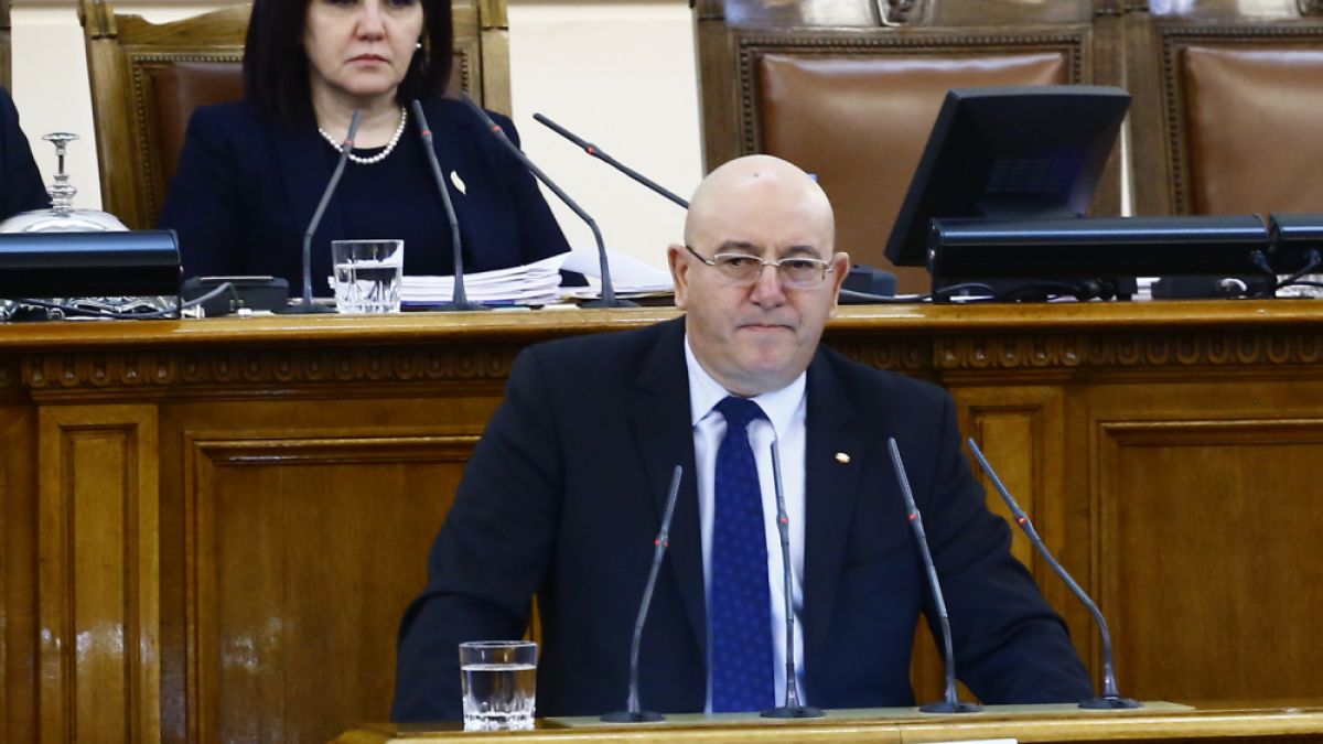 Екоминистърът с горещи новини за италианския боклук, ето какво ще го правим 