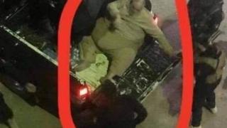 Спипаха главатар на ИДИЛ, който е толкова дебел, че го возят в... СНИМКИ