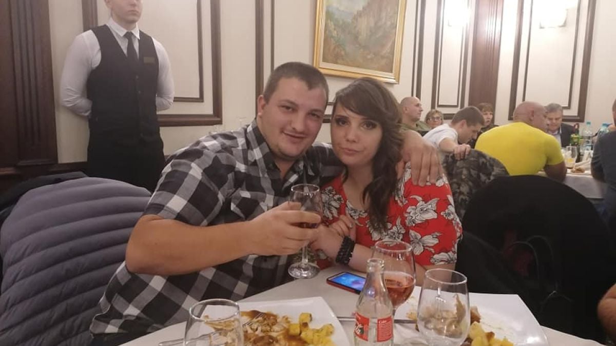 Само в БЛИЦ! Радо изпрати SMS за последно "сбогом" на приятелката си и... СНИМКИ