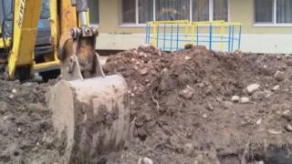 Авария превърна столичен блок в сауна