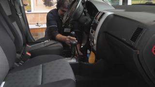 Наш майстор създава коли за хора с увреждания ВИДЕО
