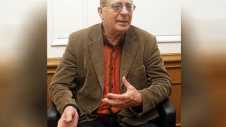 Актьорът Светослав Пеев: Винаги съм бил артист и даже съм  играл на няколко континента