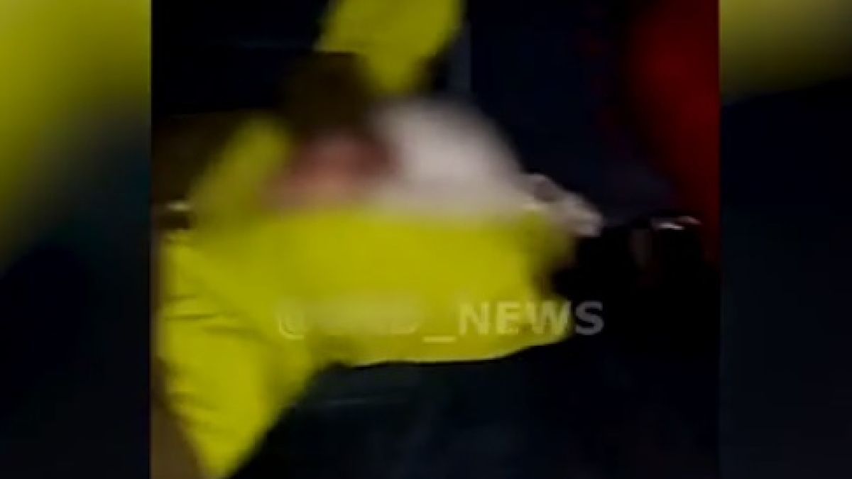 Шок! Майки оставиха бебетата си в такси и отидоха да пият в бар ВИДЕО