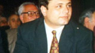 Черни хроники! Стоил Славов взривен в асансьора, вместо друг бос от СИК, заради раздор в групировката