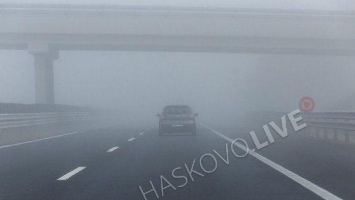 Извънредни новини за верижната катастрофа, блокирала "Марица" СНИМКА