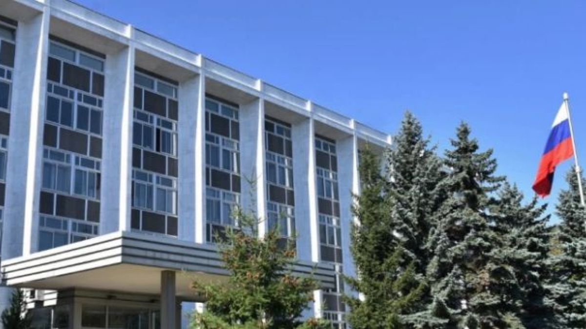 МВнР потвърди, че руските дипломати, обвинени в шпионаж, са напуснали България