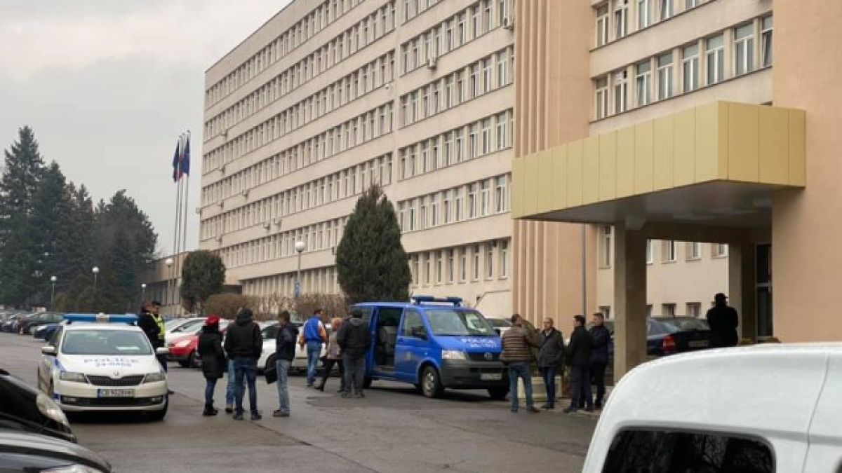 Mъжът, който се гръмна в сградата на ДАНС, е член на политическа партия 