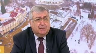 Проф. Близнашки: Въпросът за държавната измяна може да стане актуален по много неочакван начин