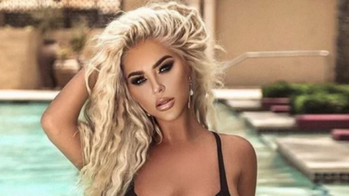 Андреа пак прекали с фотошопа и се пусна... от рая! СНИМКИ 18+