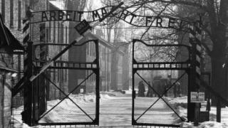 Гаф: "Шпигел" обяви, че американските войски, а не Червената армия, са освободили Аушвиц