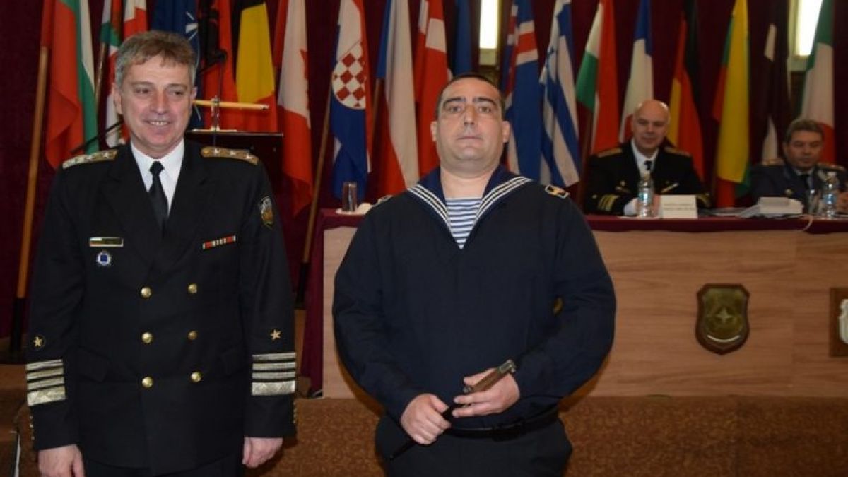 Цяла Варна говори за матрос Левон Топалян, спасил жена от сигурна смърт 