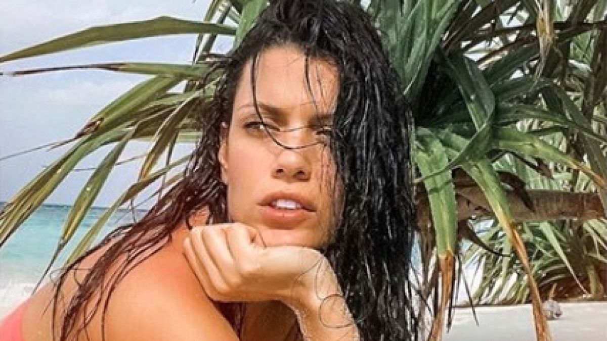 Ралица Паскалева подпали социалните мрежи със СНИМКИ 18+