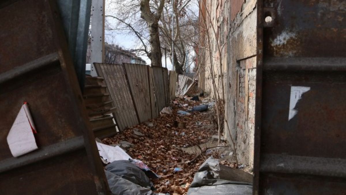 Тръпки да те побият! Най-призрачната сграда в Пловдив крие зловещи тайни СНИМКИ
