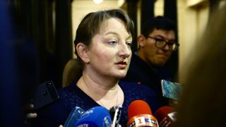 Сачева изтъкна колко милиарда са разсрочените кредити и колко хиляди работни места са запазени