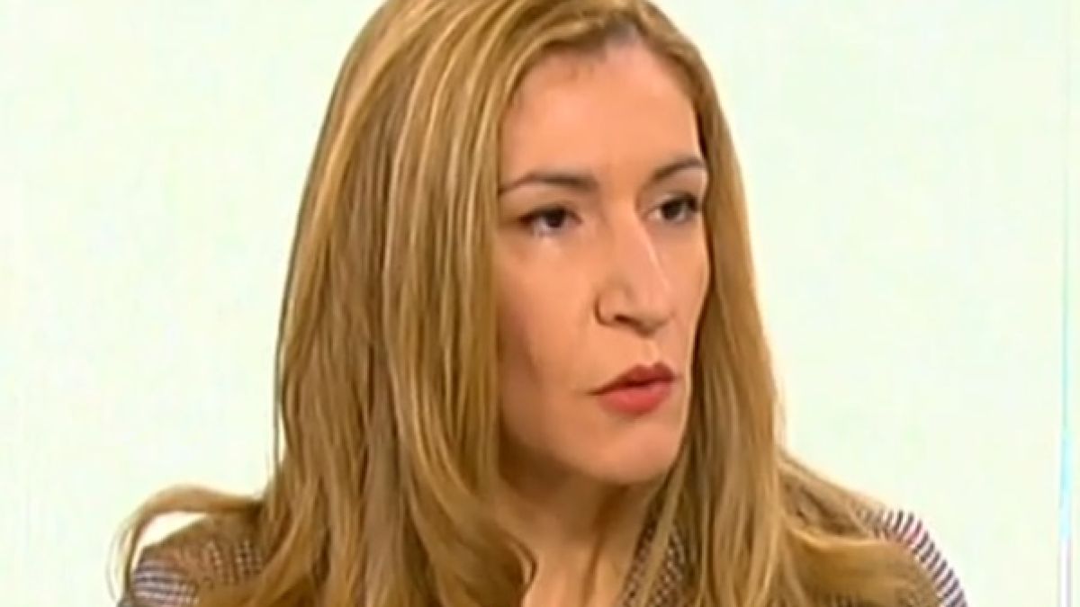 Ангелкова с важен коментар за туризма в зимните ни курорти ВИДЕО