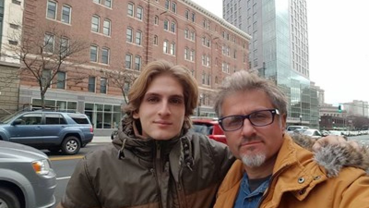 Синът на Къци Вапцаров направи фурор в САЩ ВИДЕО