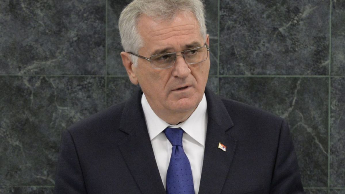 Томислав Николич с първи думи за Цветан Василев и приватизацията на стъкларския завод в Парачин